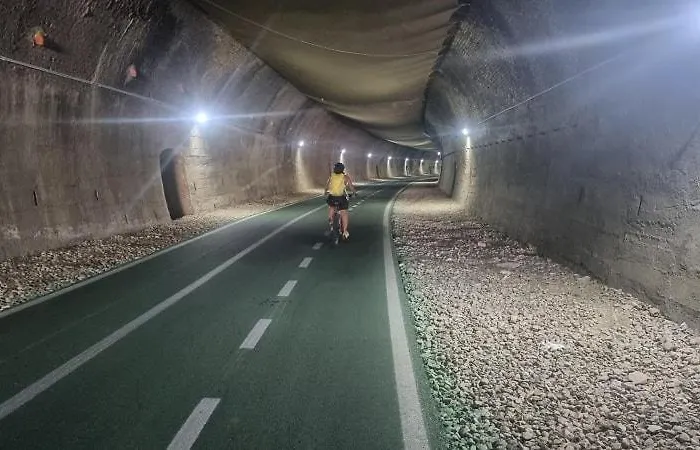 La Petite Maison Nel Cuore Di アパート ヴァスト